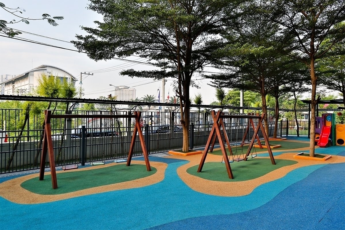 KOMPAN Residential Play Systems 6