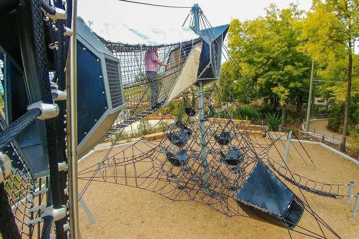 KOMPAN Robinia Play Systems 1